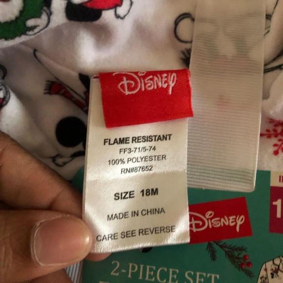 New Children’s Christmas Pajamas Set - Picture 8 of 8